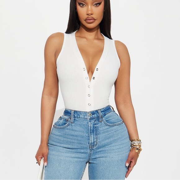 White Ribbed Button-Up Bodysuit - Picture 2 of 7